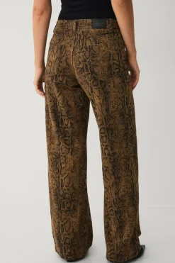 Gina Tricot Jeans><noscript><img data-lazyloaded=