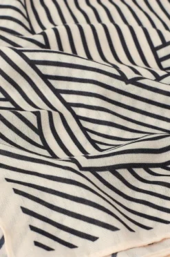 Gina Tricot Tørklæder & Halstørklæder><noscript><img width=