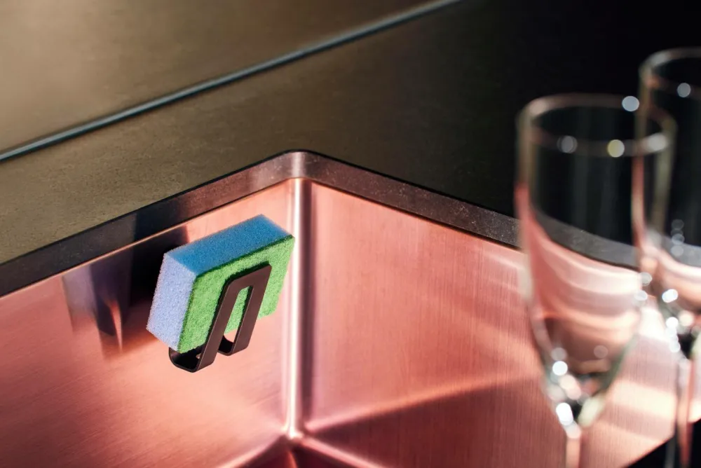 HAPPY SiNKS Holder til køkkensvamp Black Biocomposite Clearance