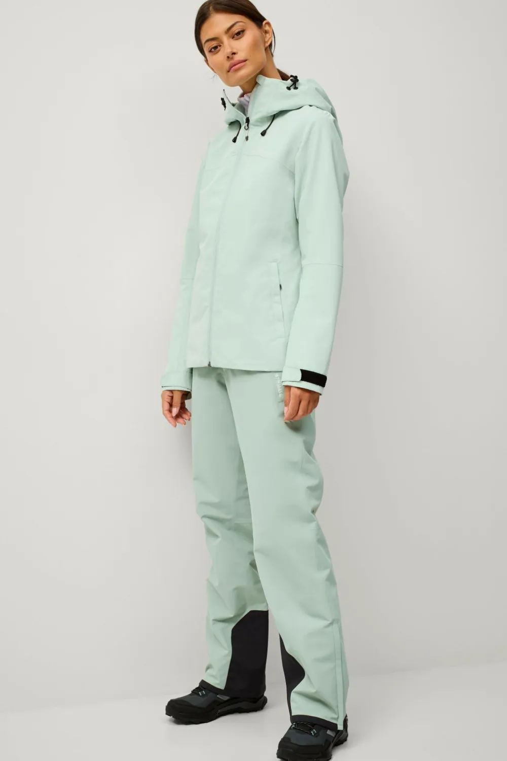 Áhkká Skaljakke Shell Jacket W Lys grågrøn Best