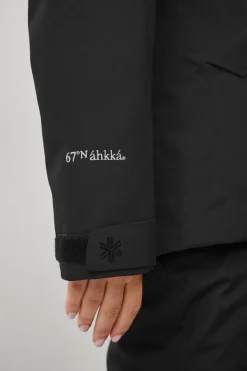 Áhkká Jakker & Frakker><noscript><img width=