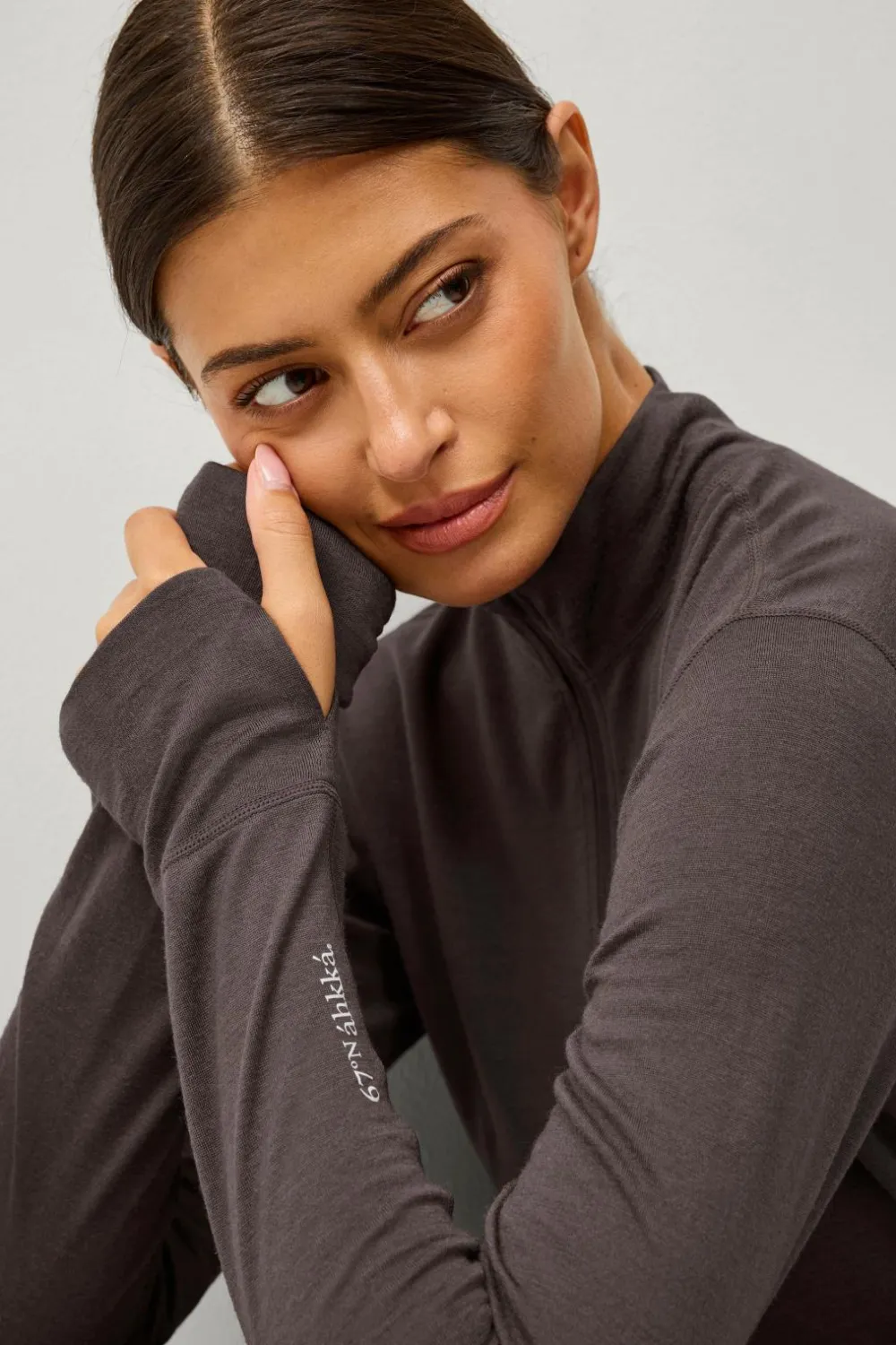 Áhkká Termisk top Merino Wool LS Halfzip W Mørkebrun Clearance