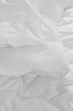 &Home MAURI dyne medium 150x210 cm White Hot