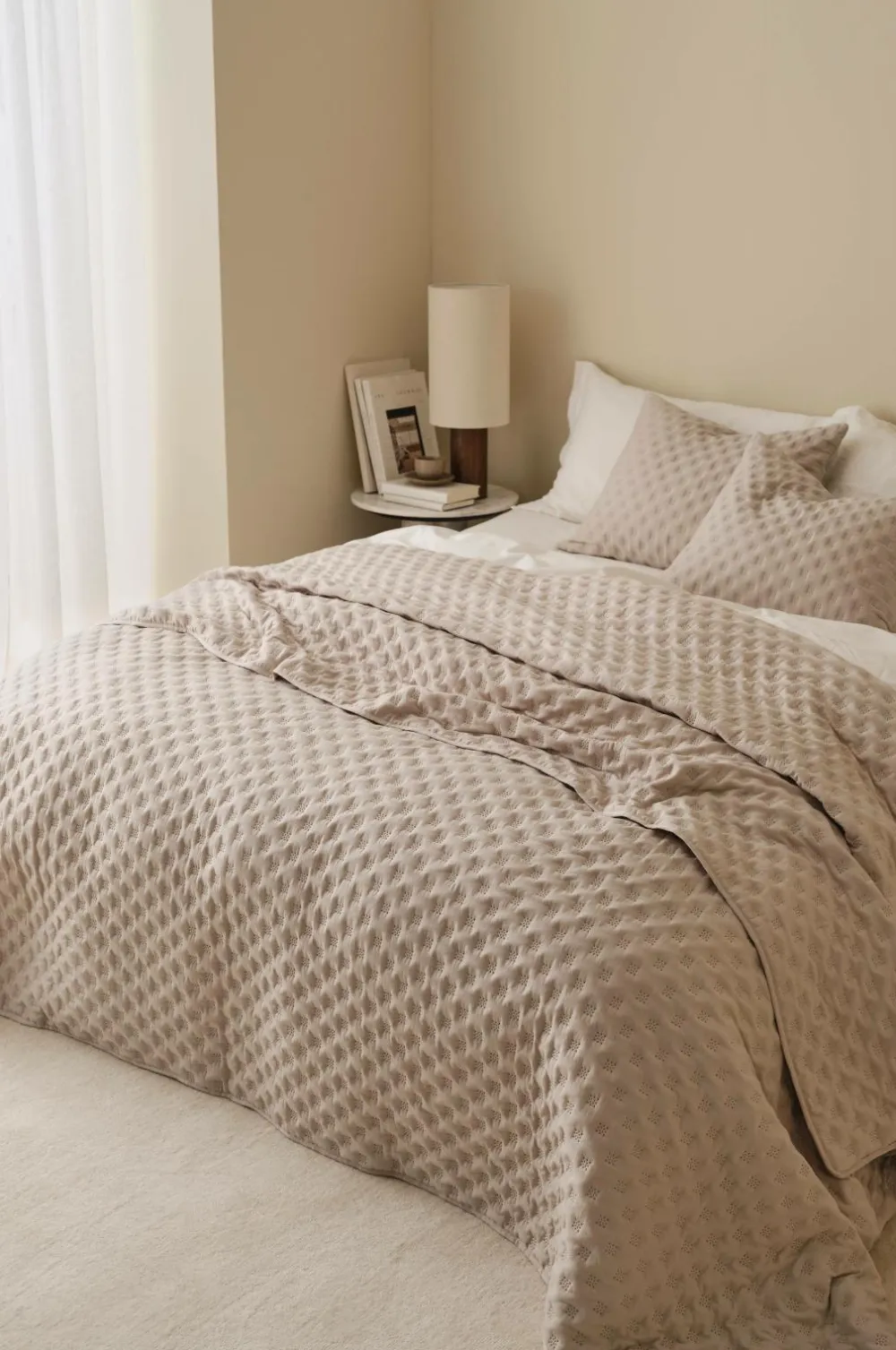 &Home Sengetæpper>Sengetæppe Heaven Dottie Linen beige