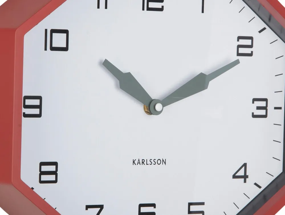 Karlsson Vægure>Vægur Modern Factory Octagon Okkerrød og junglegrøn