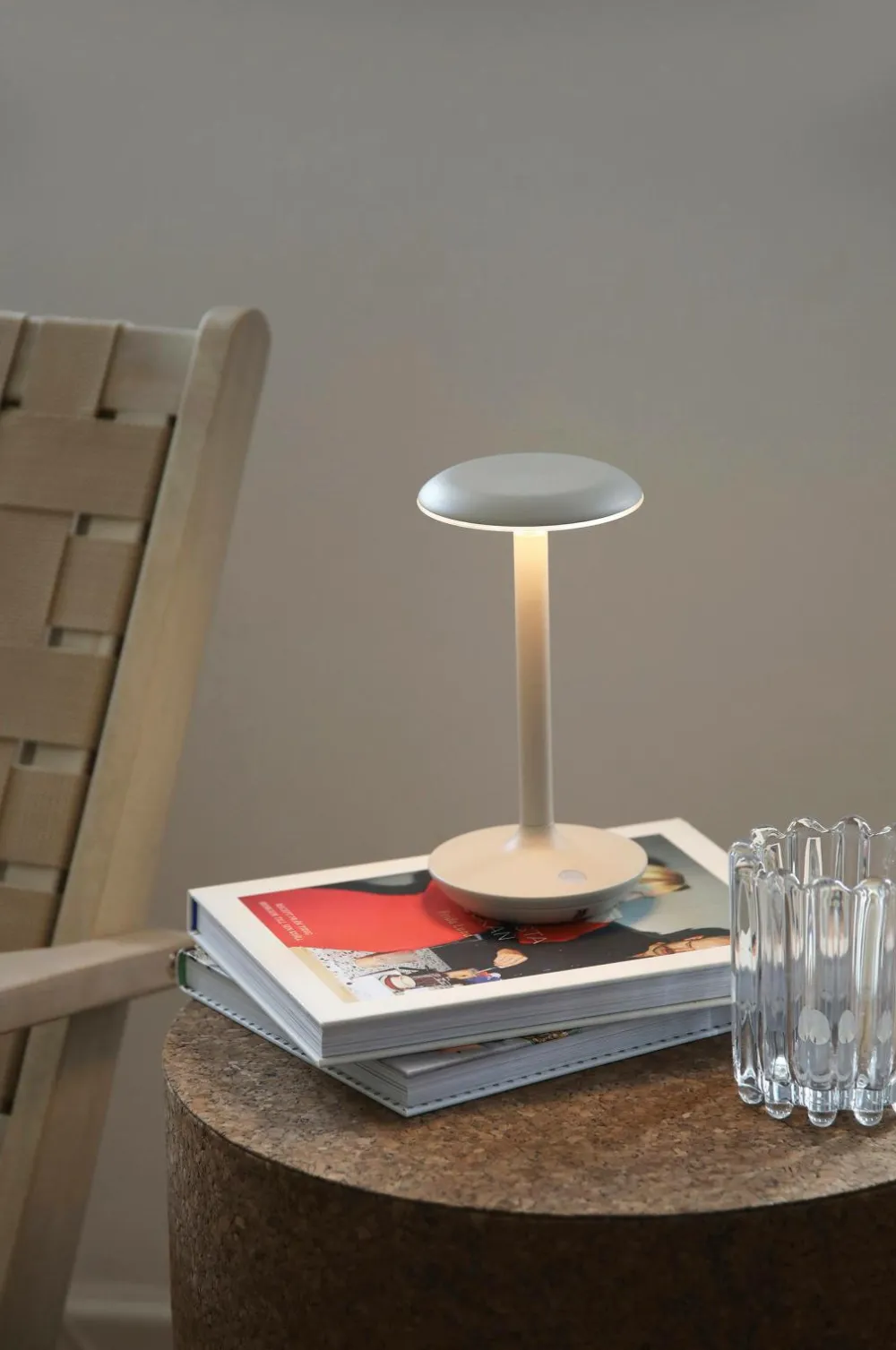Markslöjd Udendørsbelysning|Genopladelige Lamper>Genopladelig bordlampe Petit B/O Greige