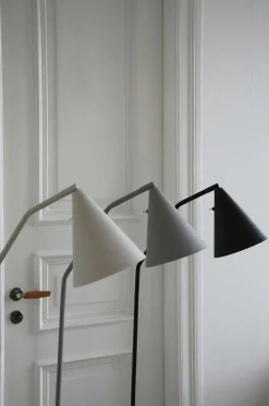 Markslöjd Gulvlampe Funil 3-Step LED Sort Online