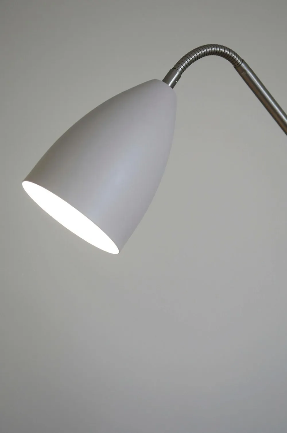 Markslöjd Gulvlampe Patro 3-Step LED Beige Best