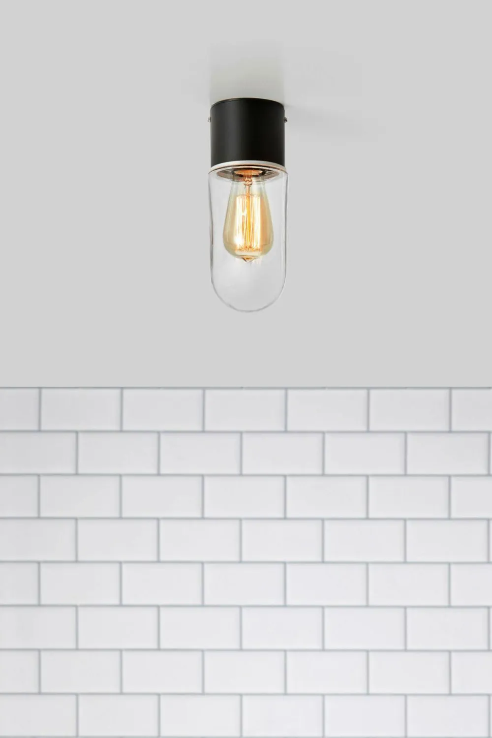 Markslöjd Badeværelsesbelysning>Loftlampe ZEN, sort metal Sort/klar