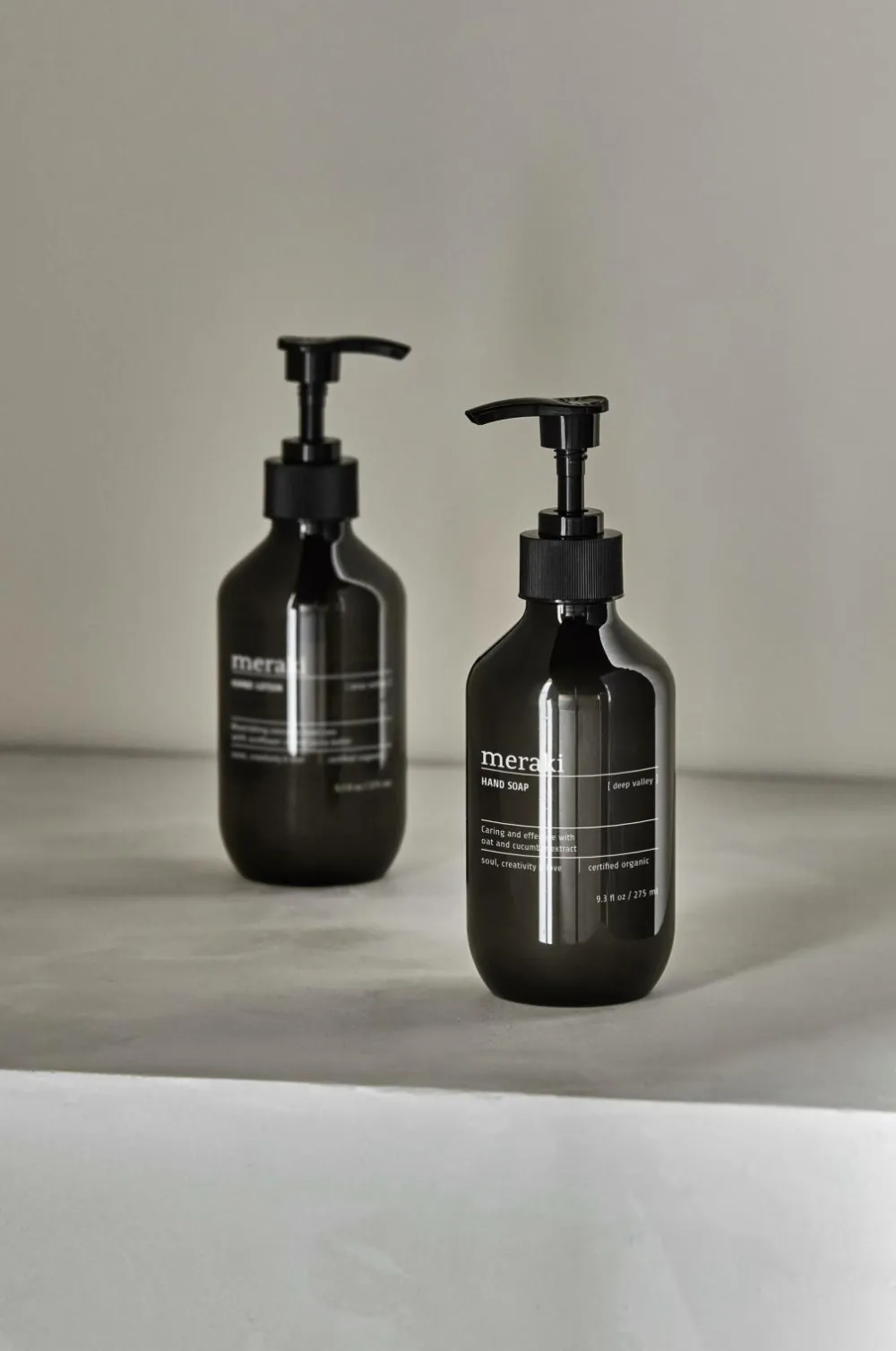 Meraki Giftbox Deep Valley Simple Hand Care 275 Ml Grey Outlet