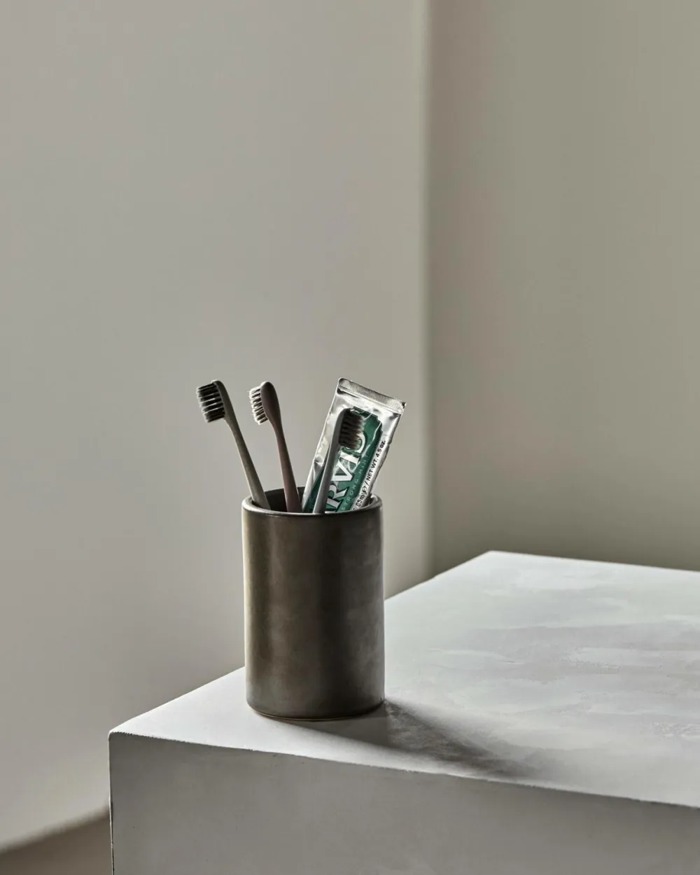 Meraki Storage Datura Dark Grey Best