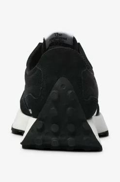 New Balance Sneakers><noscript><img width=