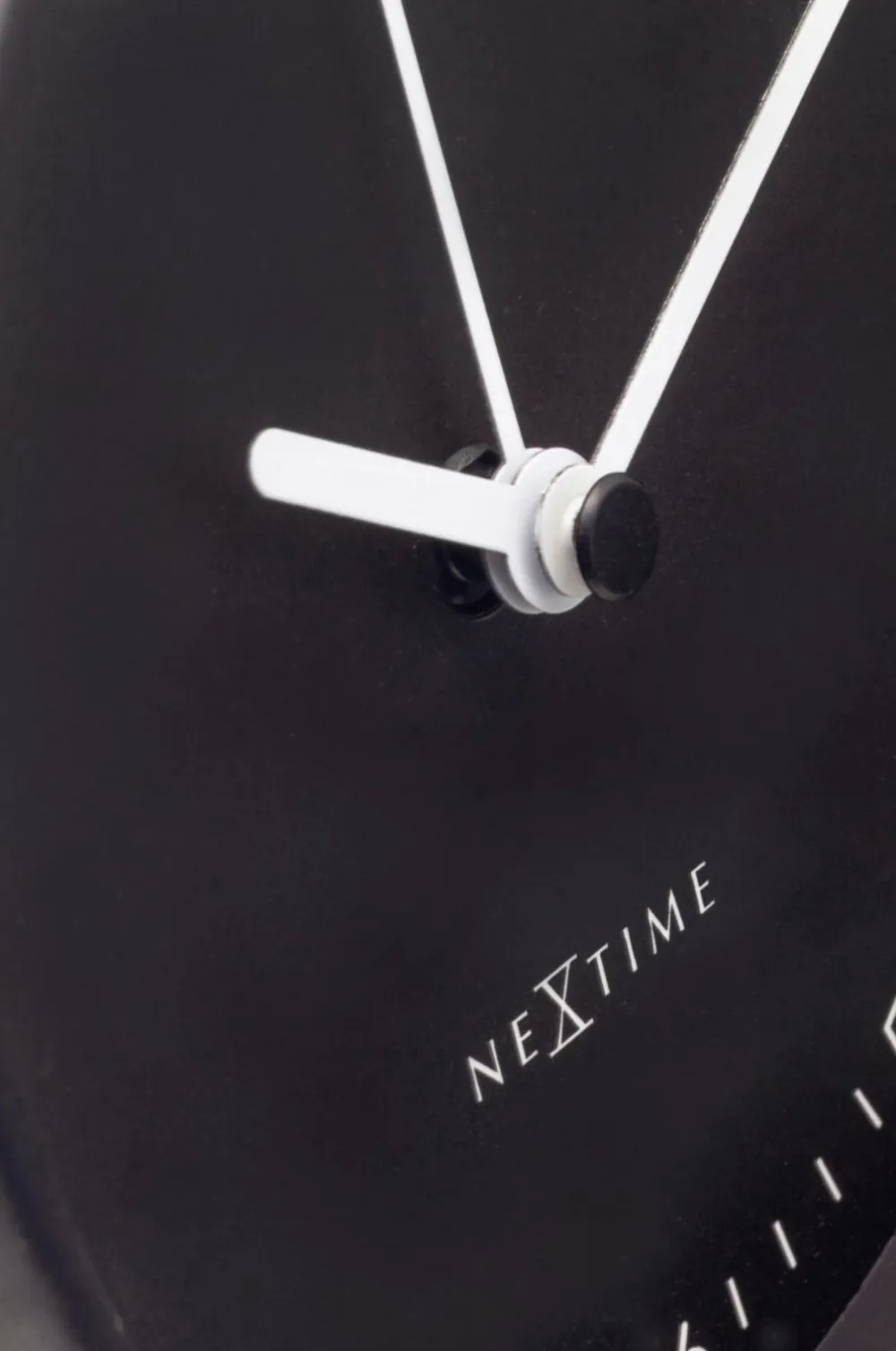 NeXtime Vægure>Bordur Berlin 14 cm Sort
