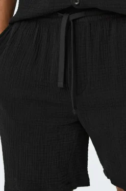 ONLY & SONS Shorts><noscript><img width=