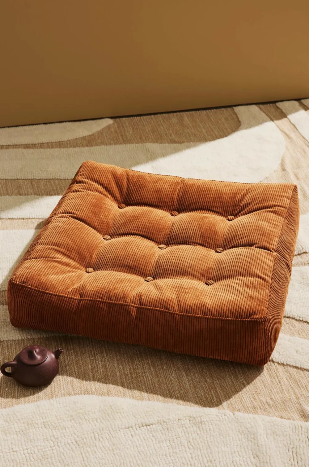 Pastill Luca gulvpude manchester 64x64x15 cm Kanelbrunt fløjl Outlet