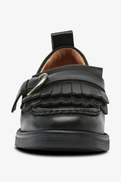 Pavement Loafers><noscript><img width=