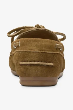 Pavement Loafers><noscript><img width=