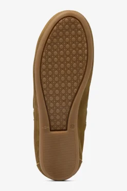 Pavement Loafers><noscript><img width=