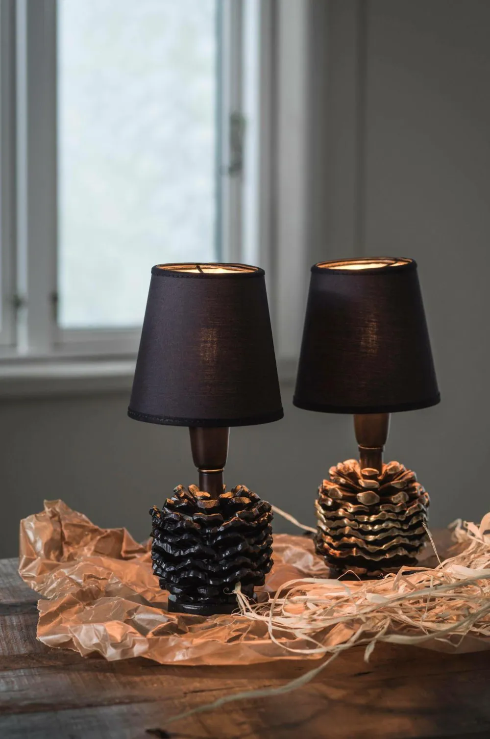 PR Home Lampefod Kotten 19 cm Sort Sale