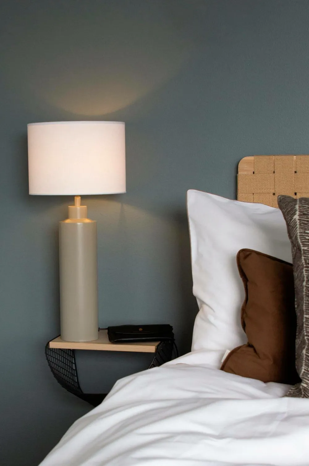 PR Home Lampefødder>Lampefod Solo Matbeige
