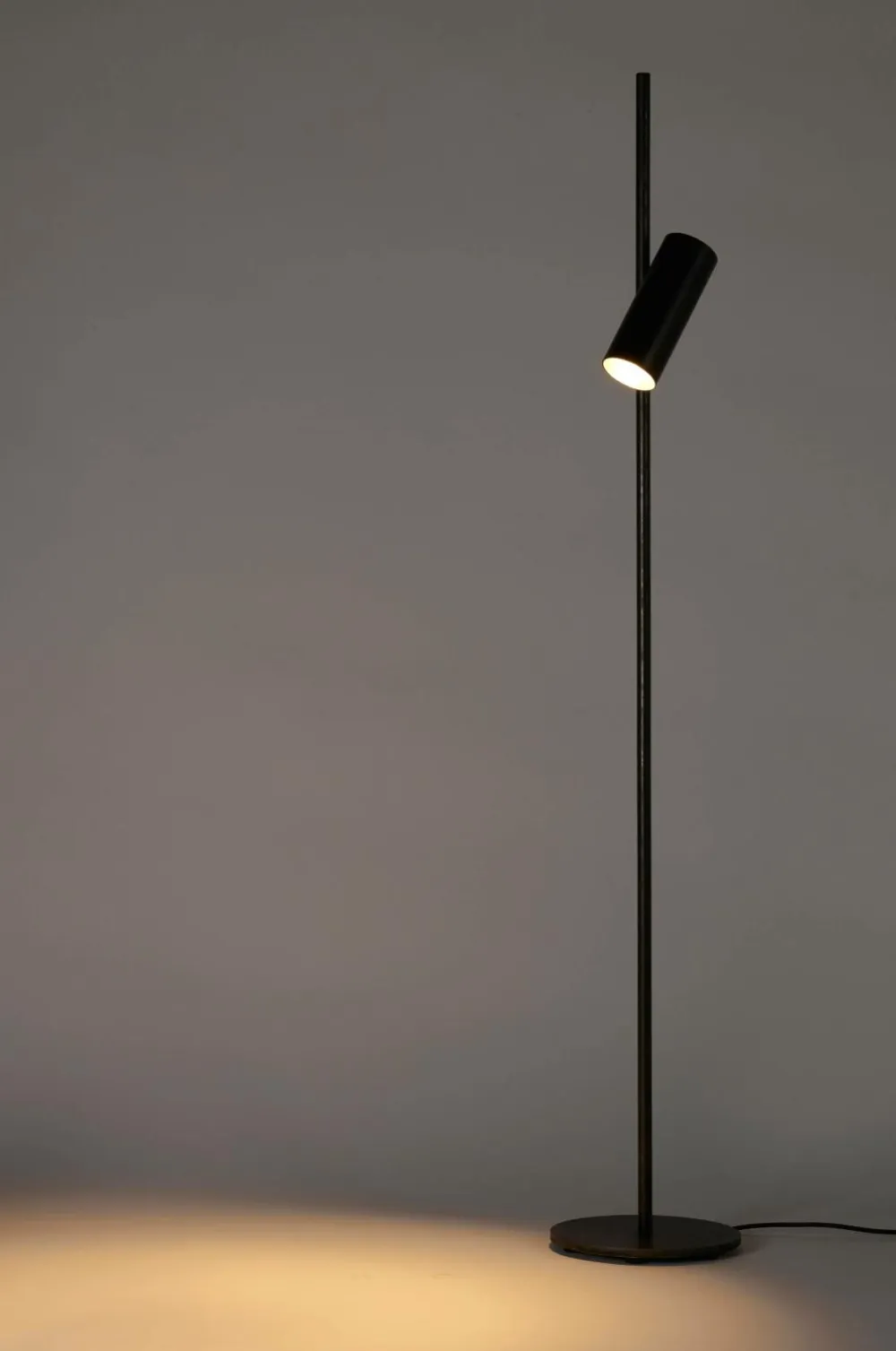 Serax Standerlampe N°15 Sofisticato By Koen Van Guijze sort
