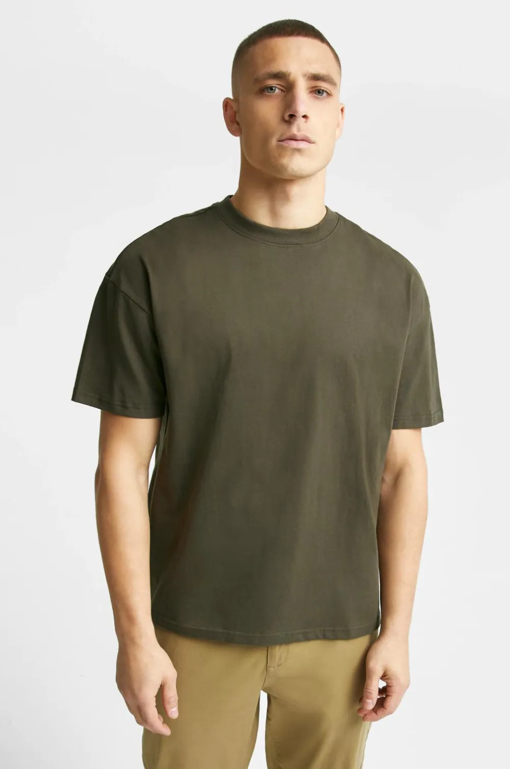 Studio Total Basistøj>T-shirt Studio SS Tee Dark army