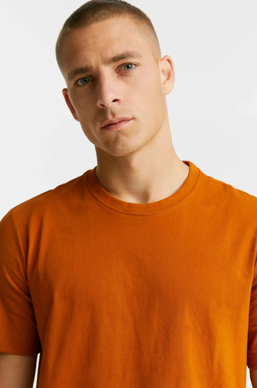 Studio Total Basistøj>T-shirt ICON™ Tee Ochra