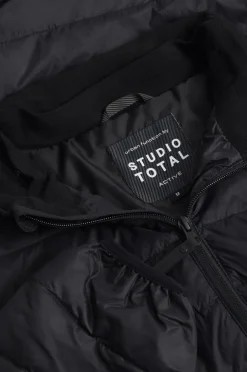 Studio Total Overtøj|Overtøj><noscript><img width=