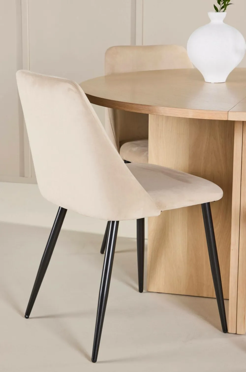 Venture Home Spisegrupper>Spisebord Strada med stol Night Beige