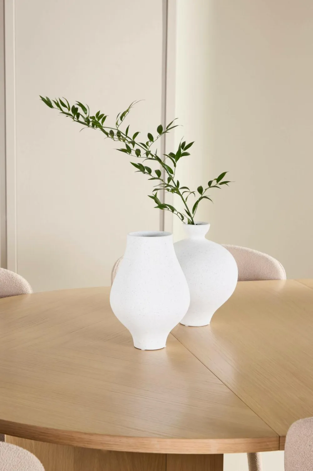 Venture Home Spisebord Strada med Astoria-stol Beige Clearance