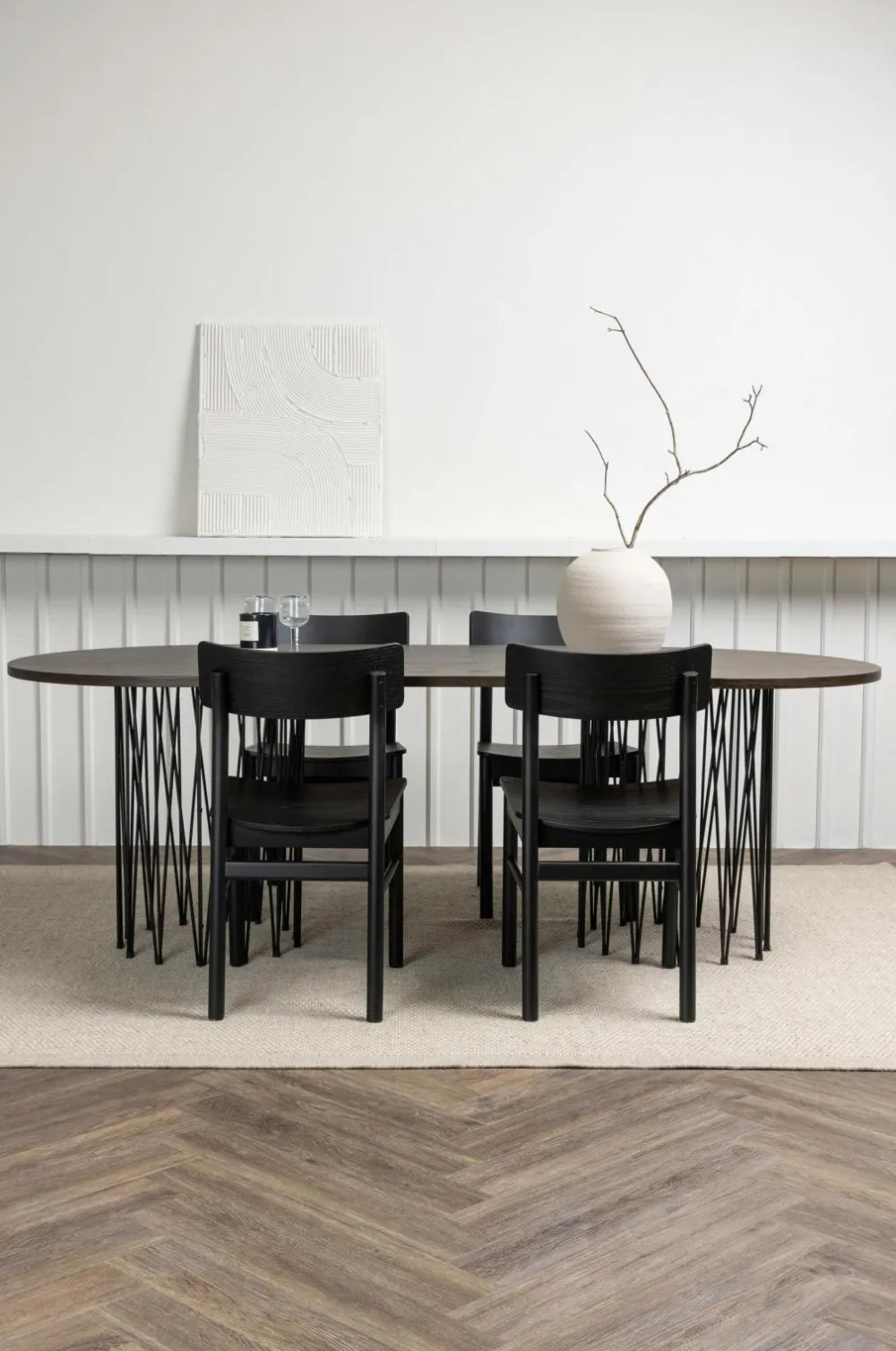 Venture Home Spisegrupper>Spisegruppe Stone Oval og stolene Montros Sort