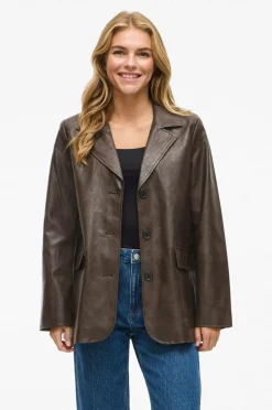 Vila Blazere & Veste><noscript><img width=