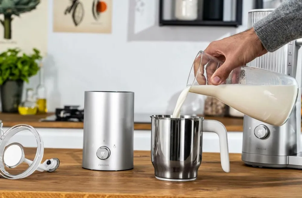 ZWILLING Kaffe- & Espressomaskiner>Mælkeskummer Enfinigy 400 ml Sølvfarvet