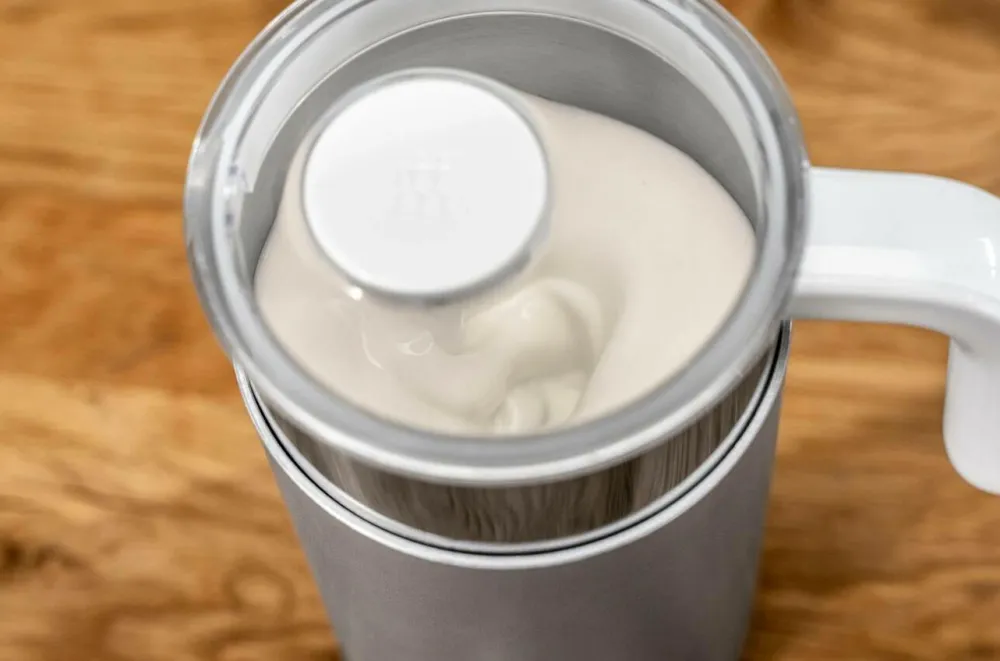 ZWILLING Kaffe- & Espressomaskiner>Mælkeskummer Enfinigy 400 ml Sølvfarvet